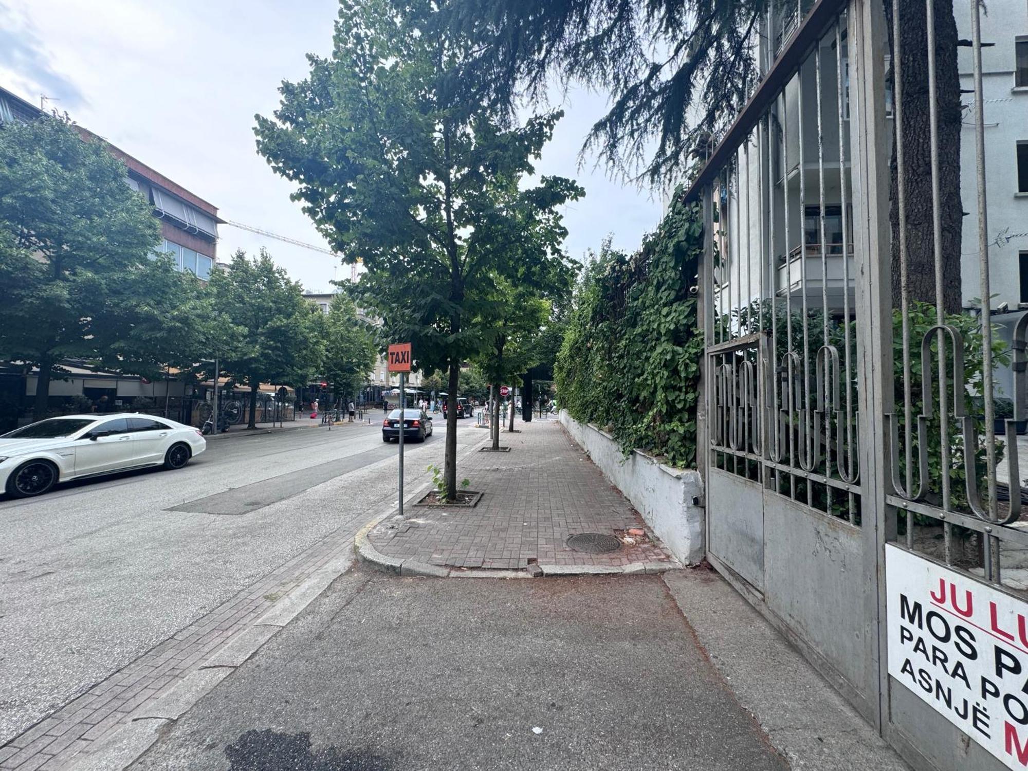 The Hidden Gem Of Blloku Tirana Exterior foto
